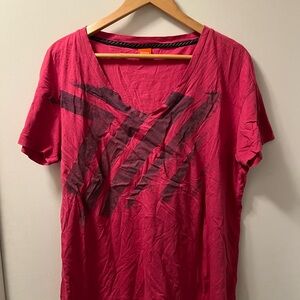 Men’s Boss V-Neck Tee